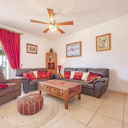 Paz - Plusholidays Κάλπε