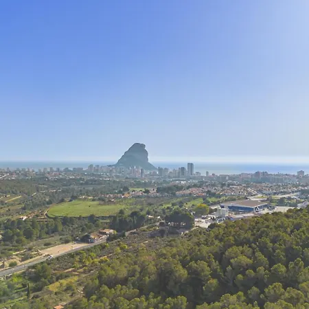 Paz - Plusholidays *