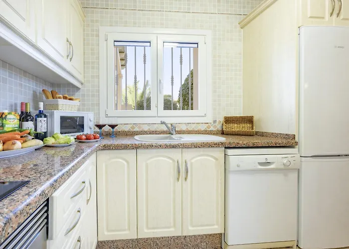 Paz - Plusholidays Βίλα