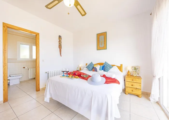 Βίλα Paz - Plusholidays *