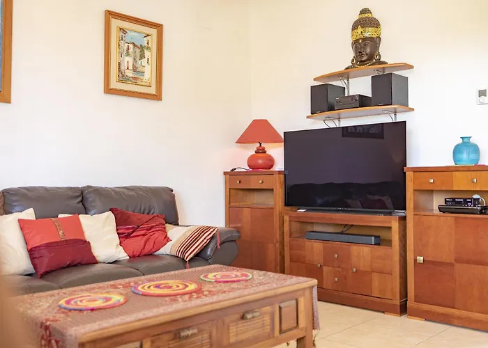 Βίλα Paz - Plusholidays