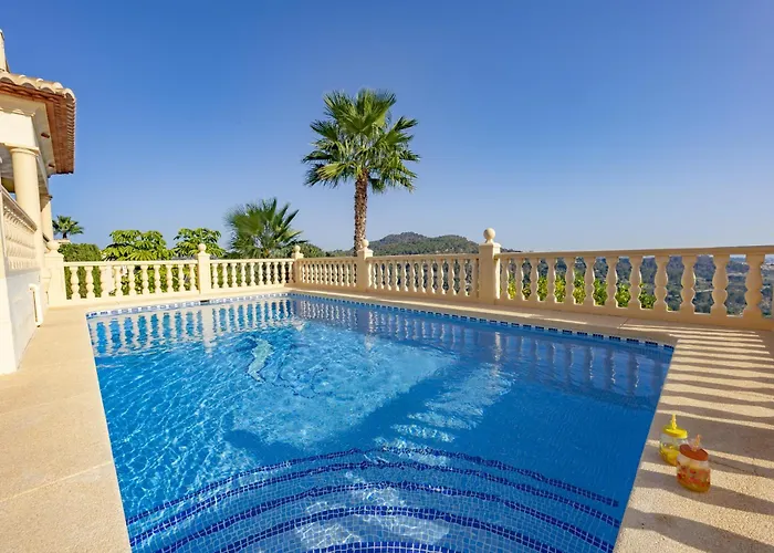 Paz - Plusholidays Βίλα